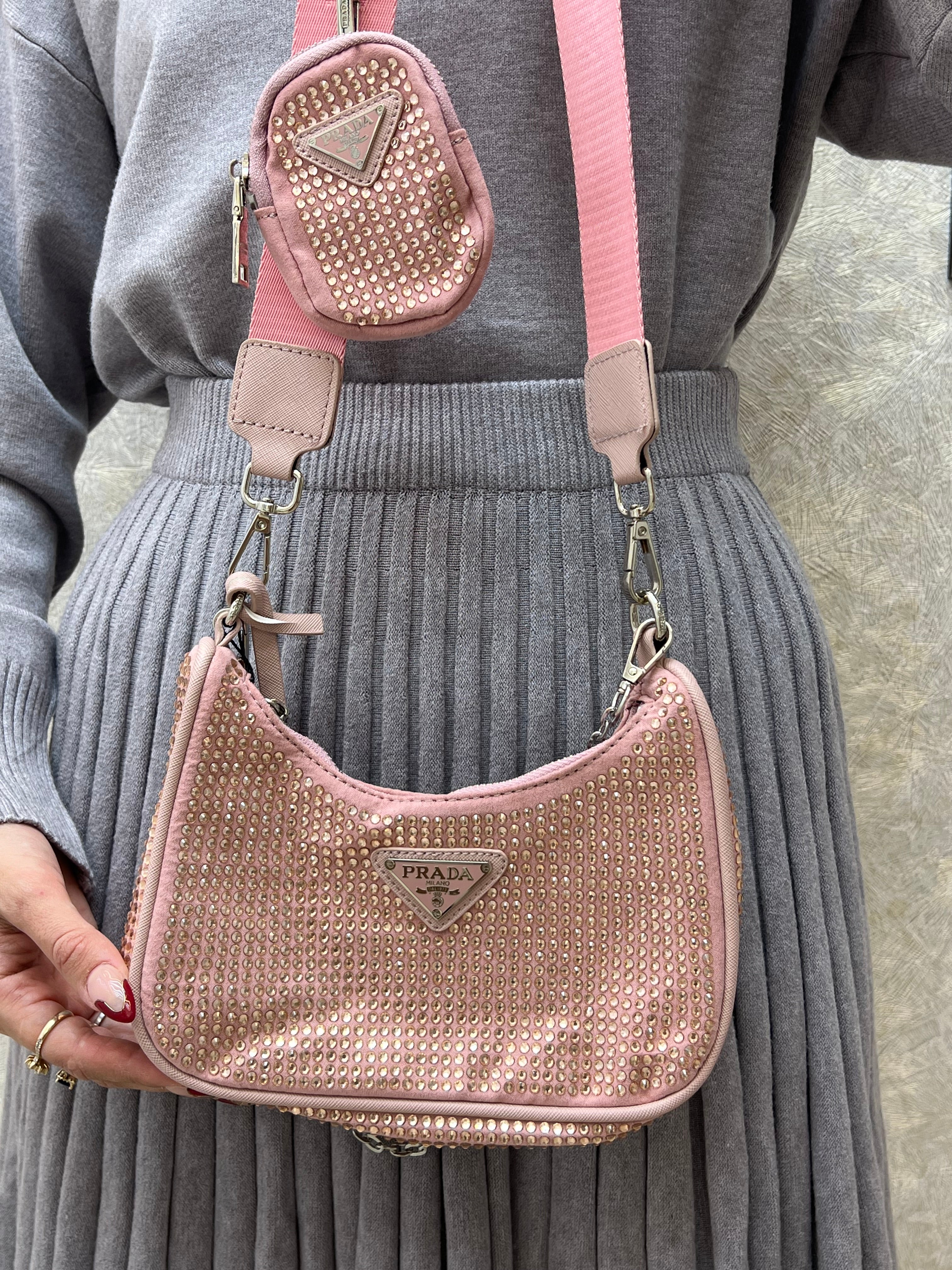 BOLSO PRADA CON PEDRERÍA