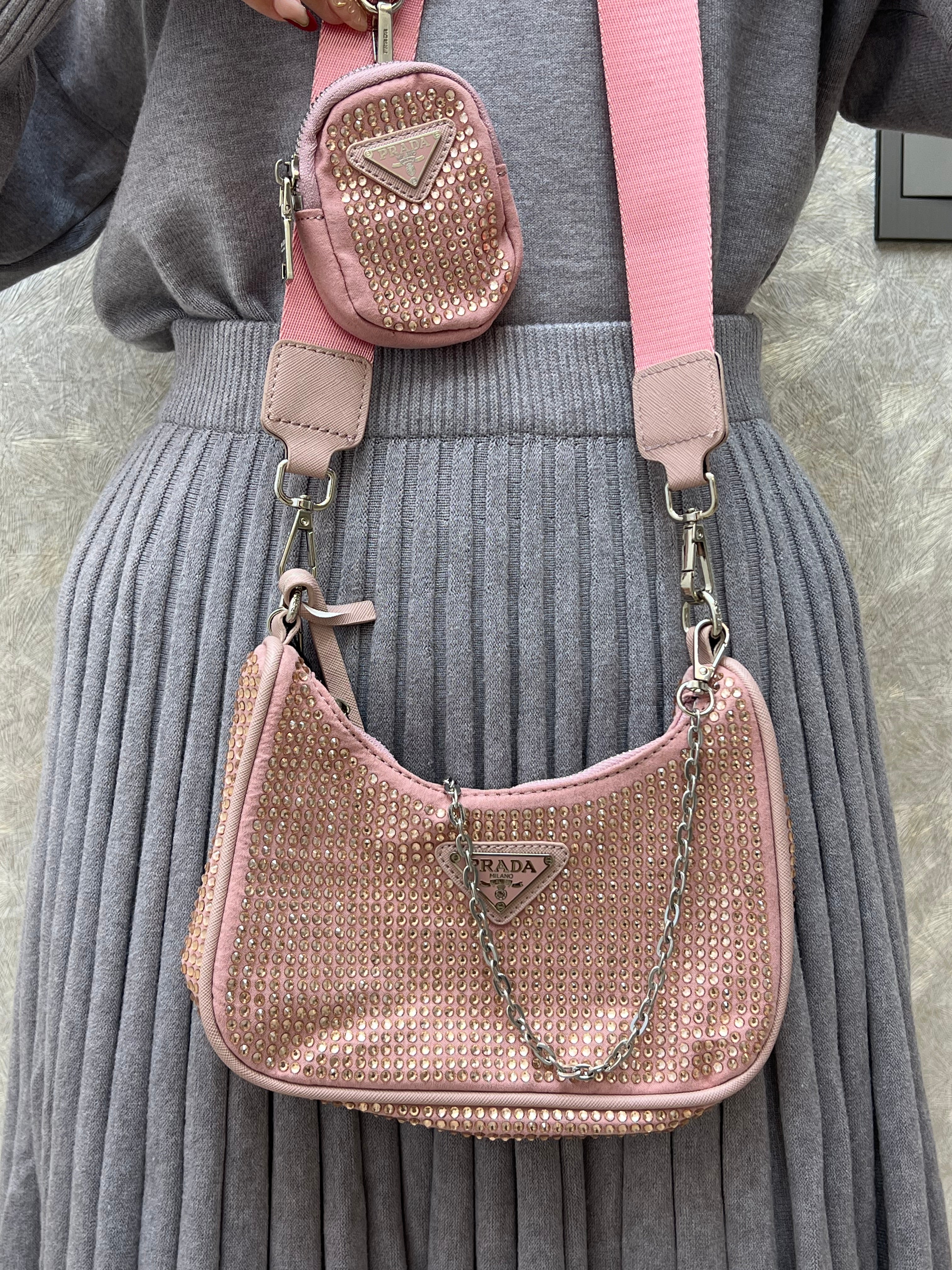 BOLSO PRADA CON PEDRERÍA