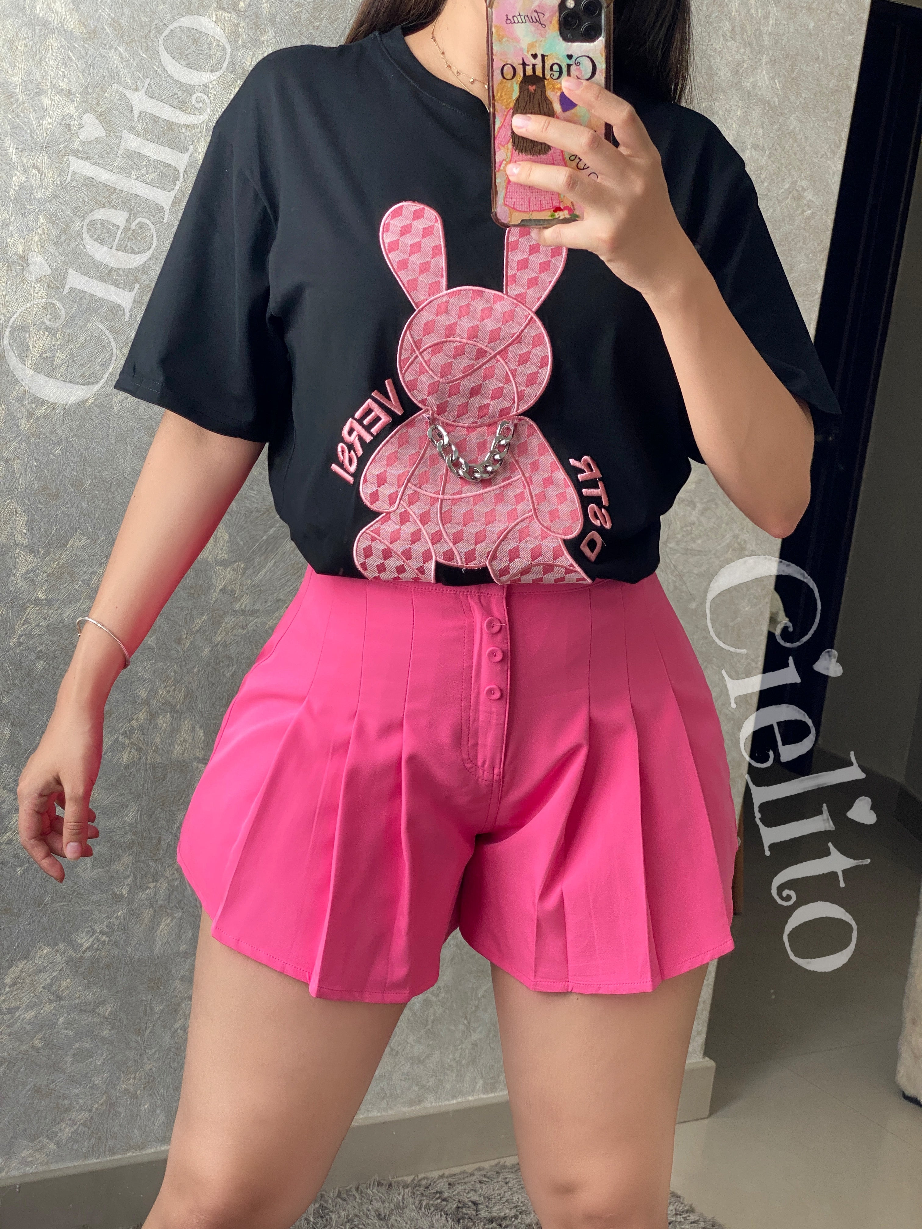 Short plisado rosa