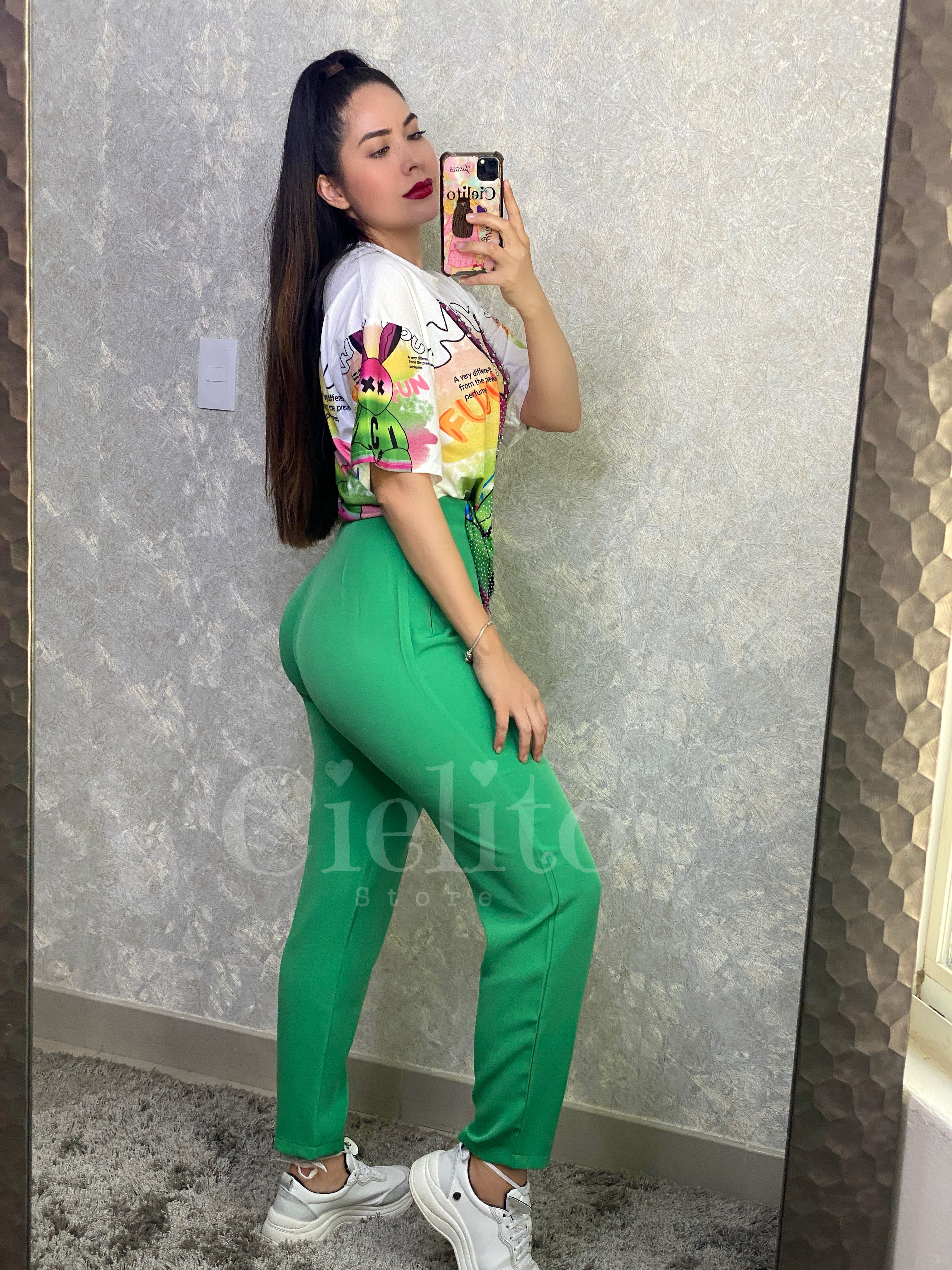 Pantalón verde con pinzas