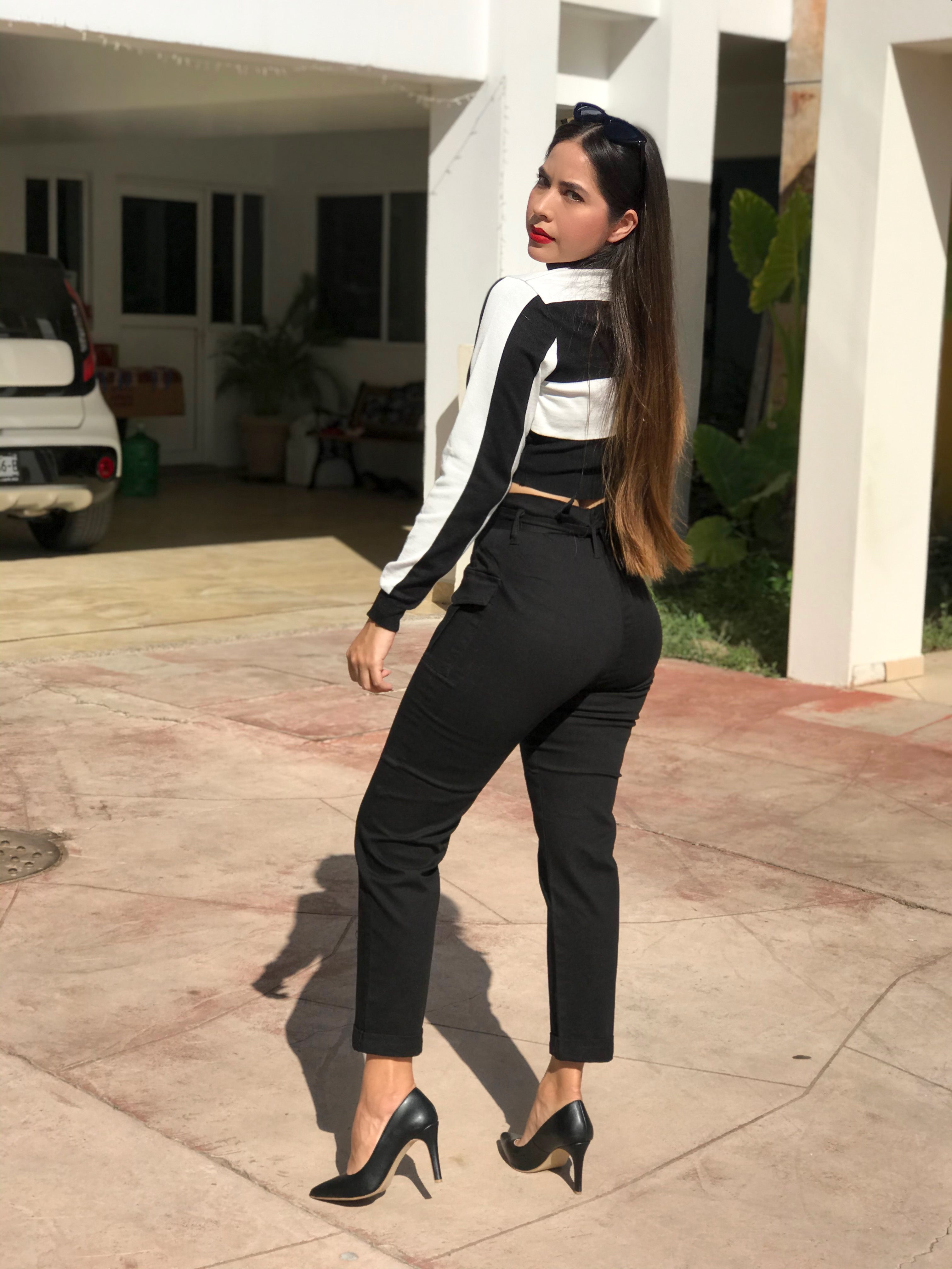 Pantalón alto con cinturón