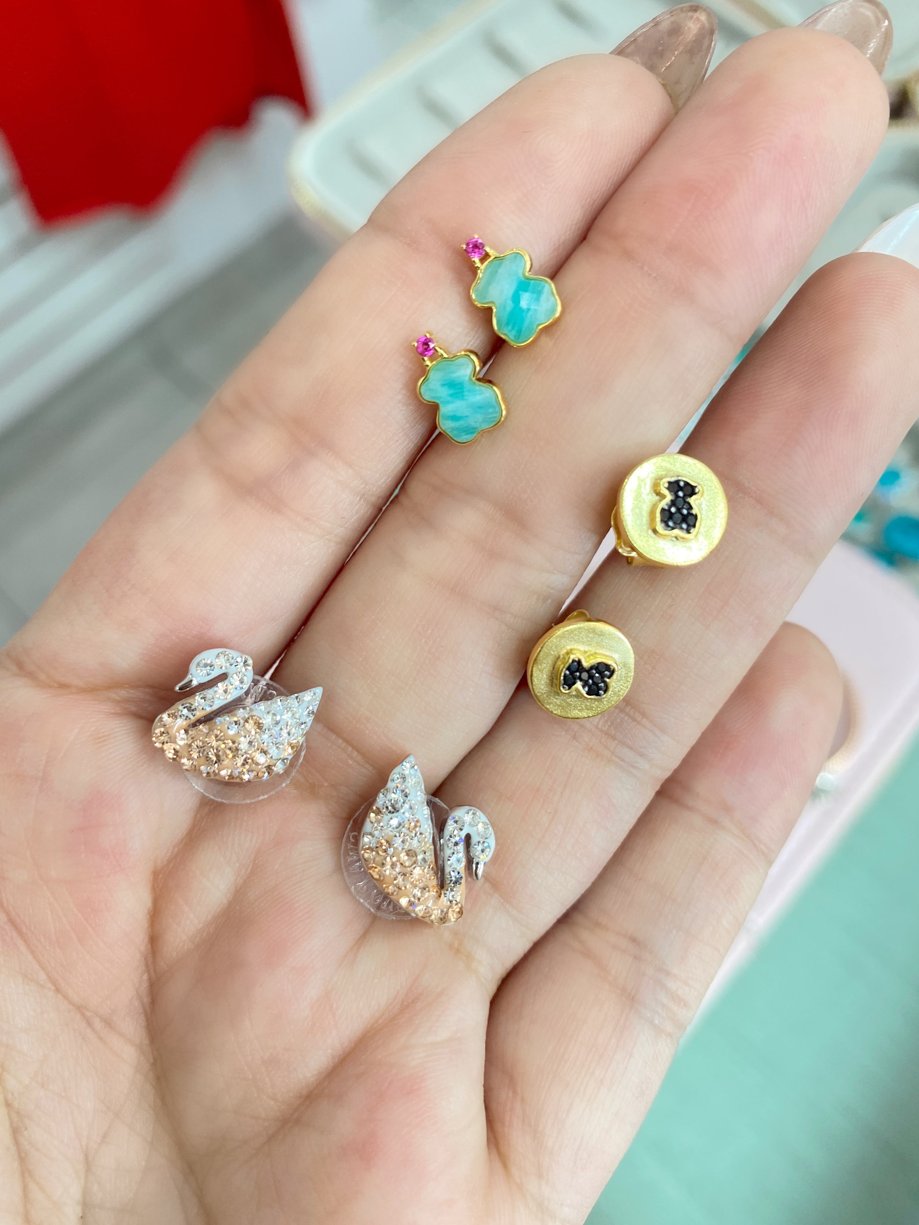 ARETES MARCAS